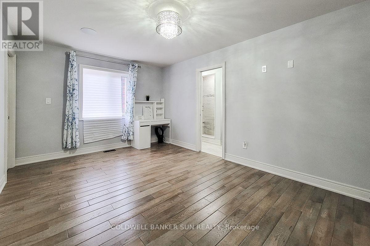 32 Kingspoint Circle, Hamilton, Ontario  L8E 6C5 - Photo 31 - X12552144