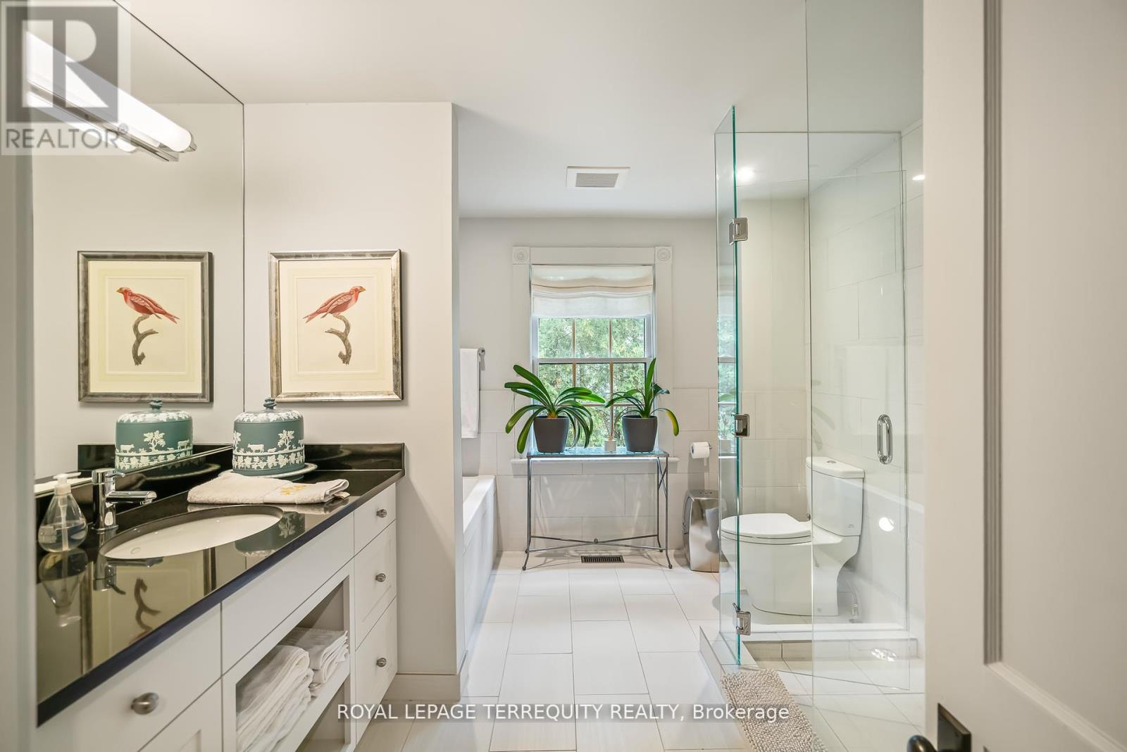 277 King Street, Niagara-On-The-Lake, Ontario  L0S 1J0 - Photo 31 - X12552230