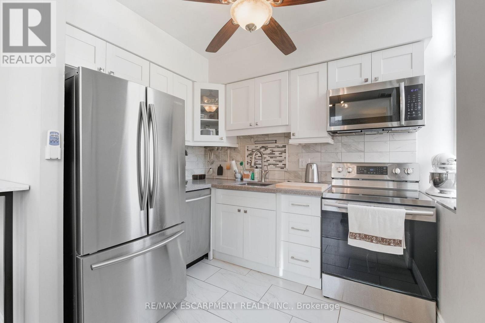 1006 - 36 James Street S, Hamilton, Ontario  L8P 4W4 - Photo 15 - X12552292