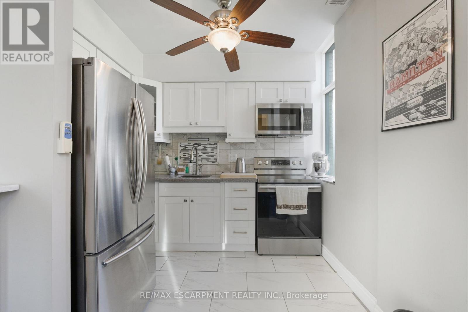 1006 - 36 James Street S, Hamilton, Ontario  L8P 4W4 - Photo 16 - X12552292