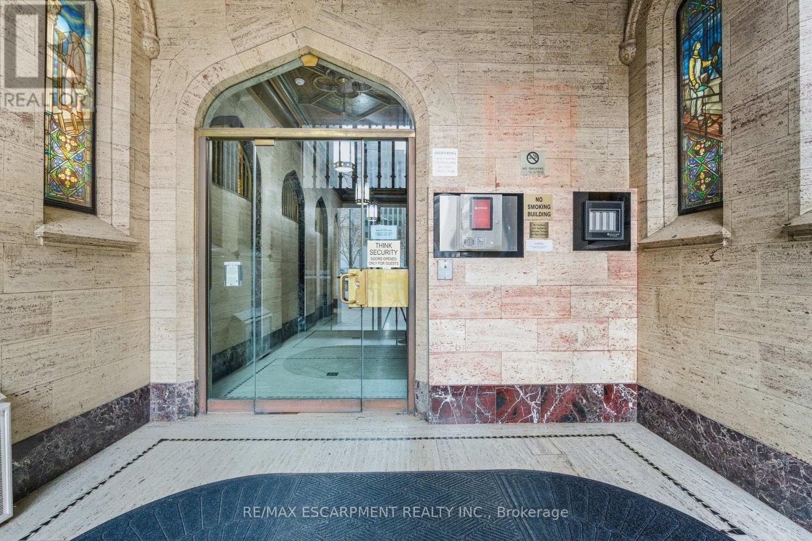 1006 - 36 James Street S, Hamilton, Ontario  L8P 4W4 - Photo 4 - X12552292