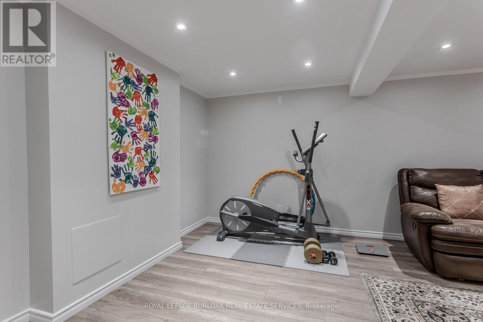 209 Portage Lane, Hamilton, Ontario  L0R 1W0 - Photo 43 - X12552298