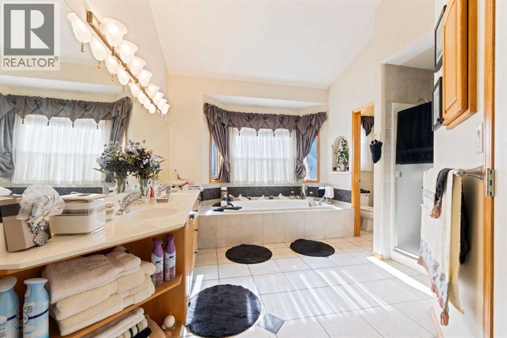 16 Arbour Estates View Nw, Calgary, Alberta  T3G 4E2 - Photo 26 - A2258506