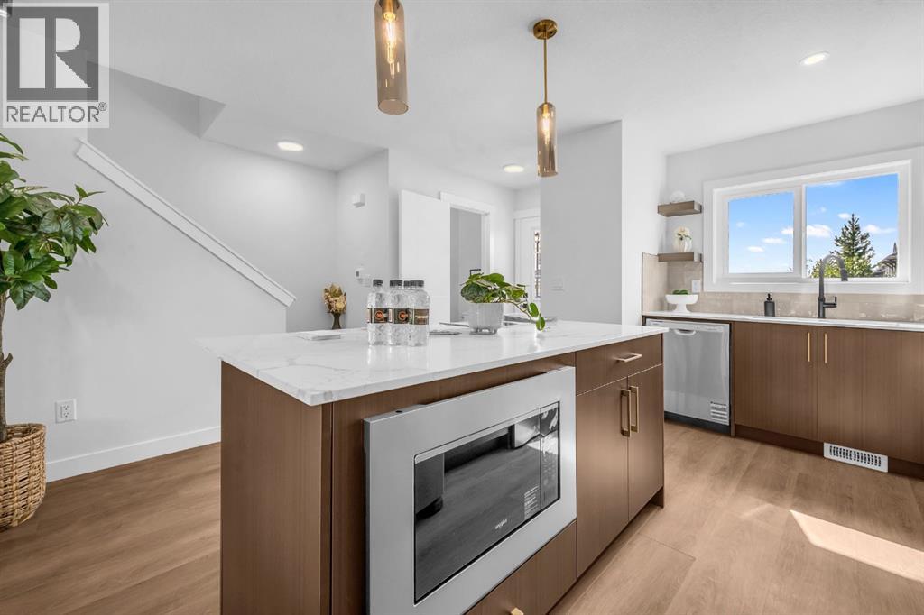 604 Clover Road, Carstairs, Alberta  T0M 0N0 - Photo 12 - A2270525