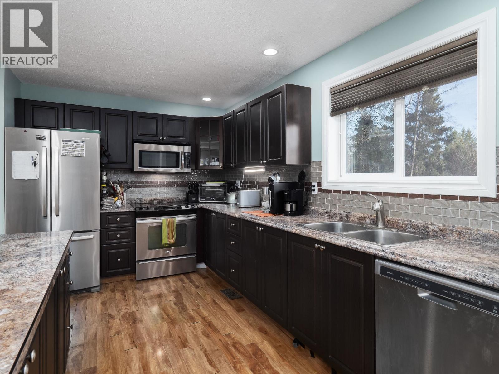 3054 Poyner Crescent, Prince George, British Columbia  V2K 1V1 - Photo 7 - R3067951