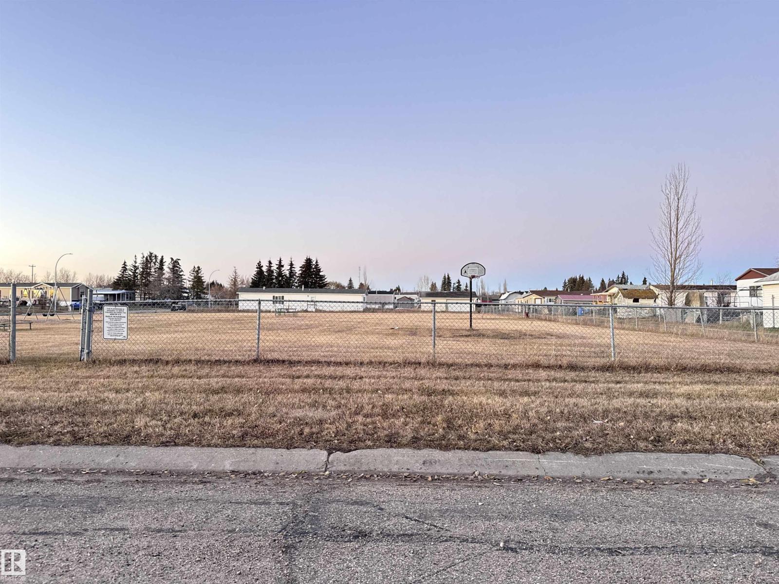 Unknown Address, ,    - Photo 27 - E4465987