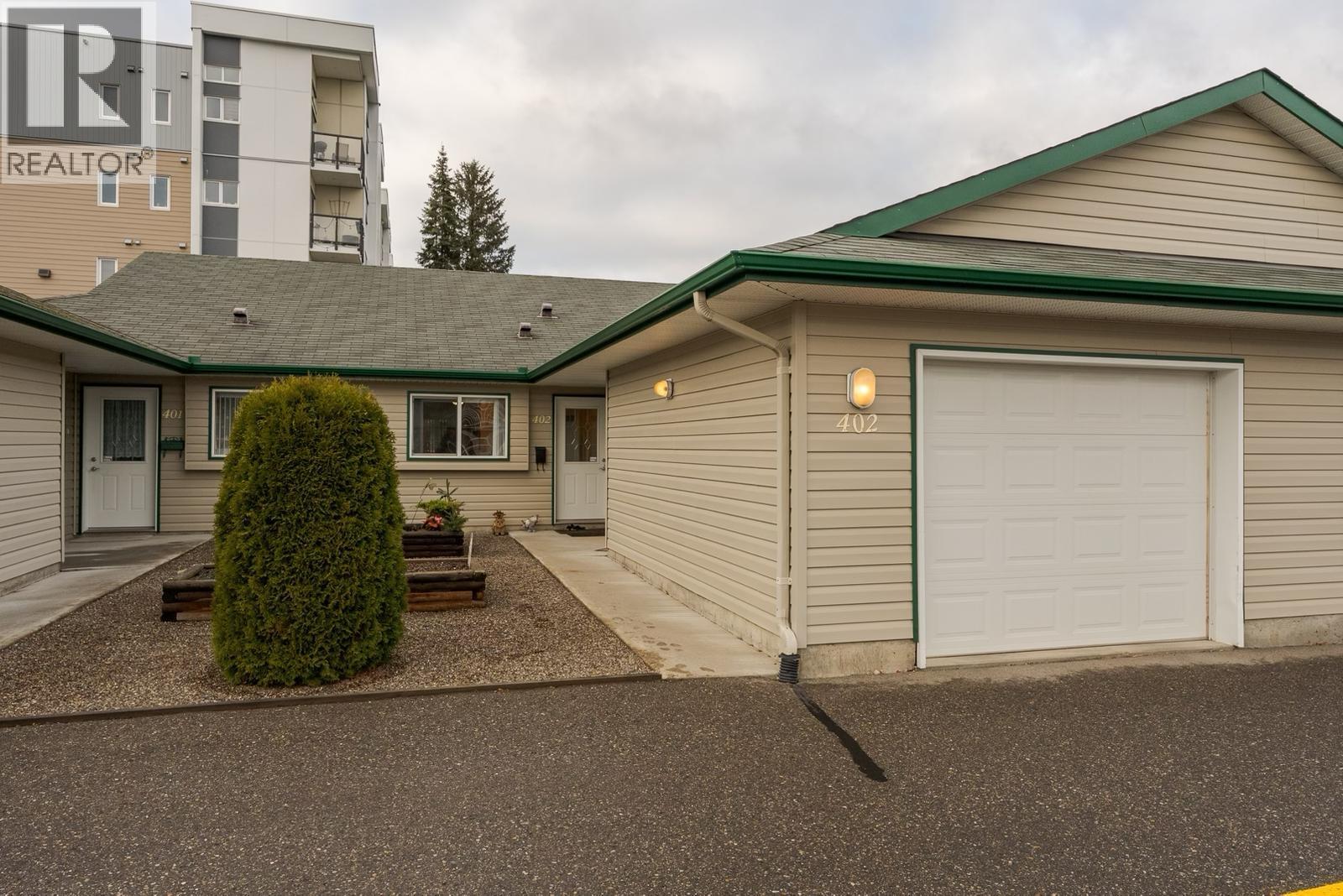402 2911 Ferry Avenue, Prince George, British Columbia  V2N 1L3 - Photo 2 - R3067829