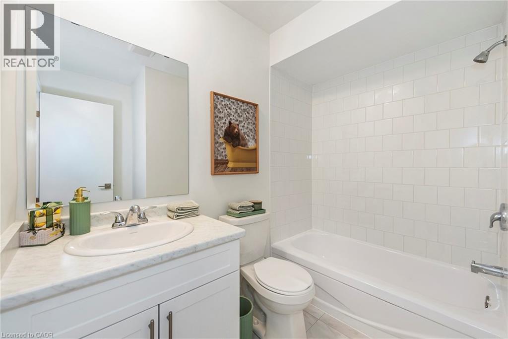 34-36 Delawana Drive, Hamilton, Ontario  L8E 1G4 - Photo 16 - 40773810