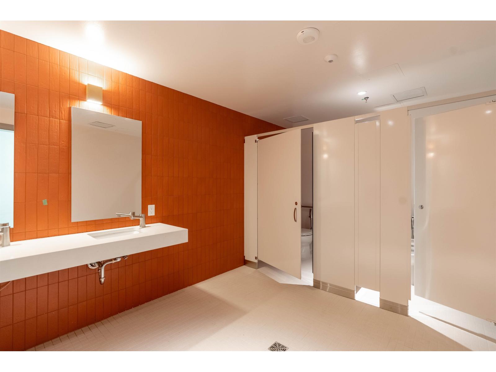 112 10767 Whalley Boulevard, Surrey, British Columbia  V3T 0G1 - Photo 22 - C8073776