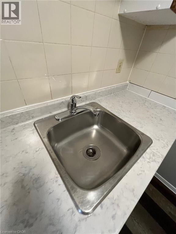 1200 Courtland Avenue E Unit# 45, Kitchener, Ontario  N2C 1K7 - Photo 10 - 40788093