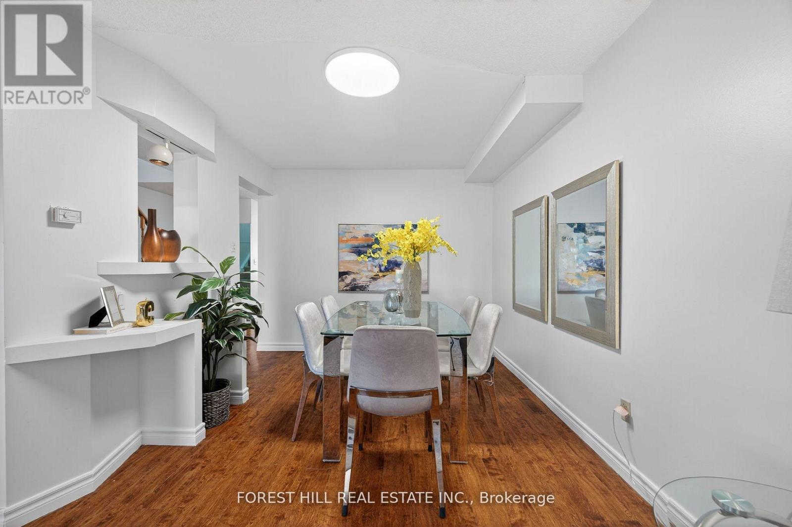 38 Carnival Court, Toronto, Ontario  M2R 3T8 - Photo 7 - C12552348