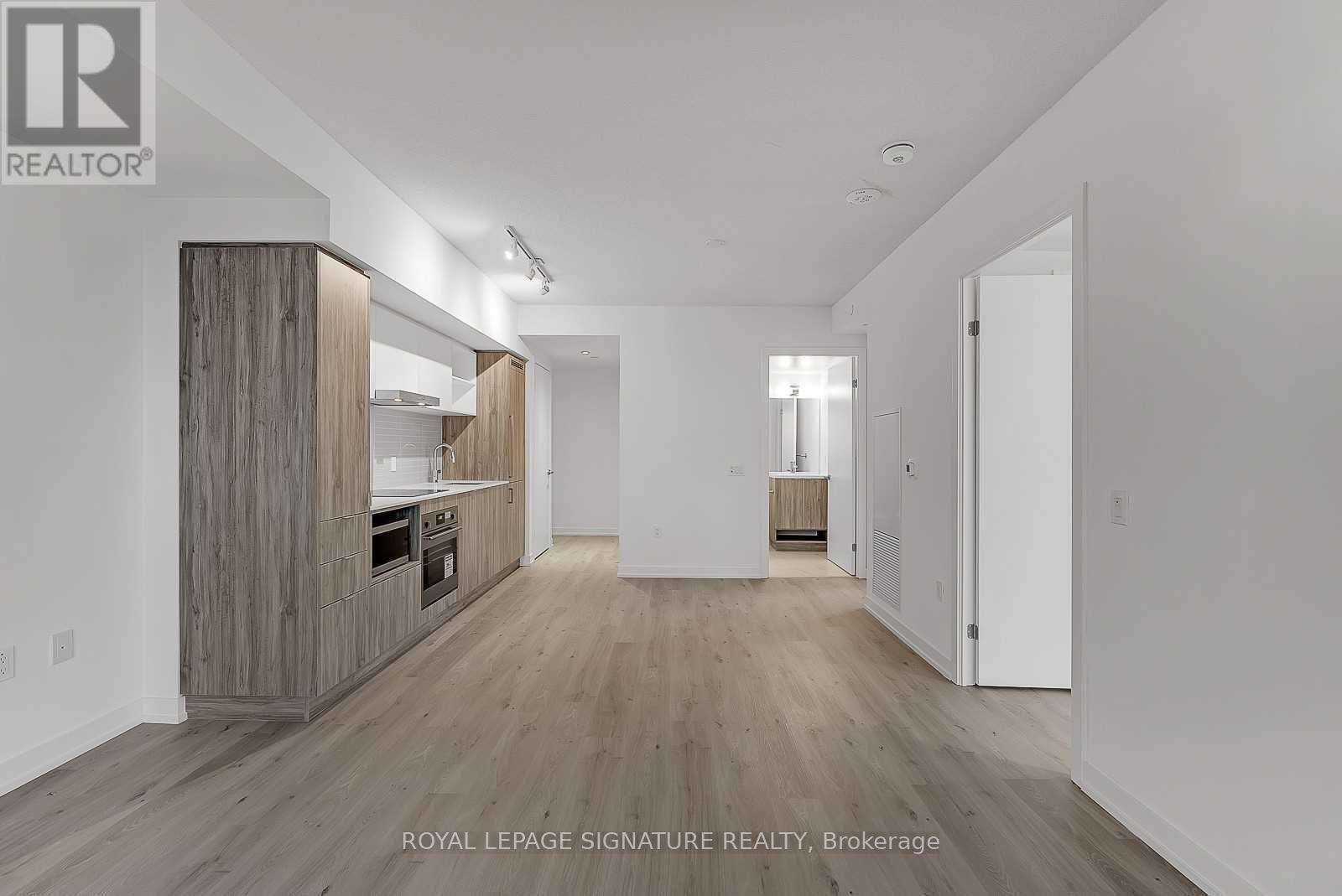 1803 - 138 Downes Street, Toronto, Ontario  M5E 0E4 - Photo 6 - C12552354