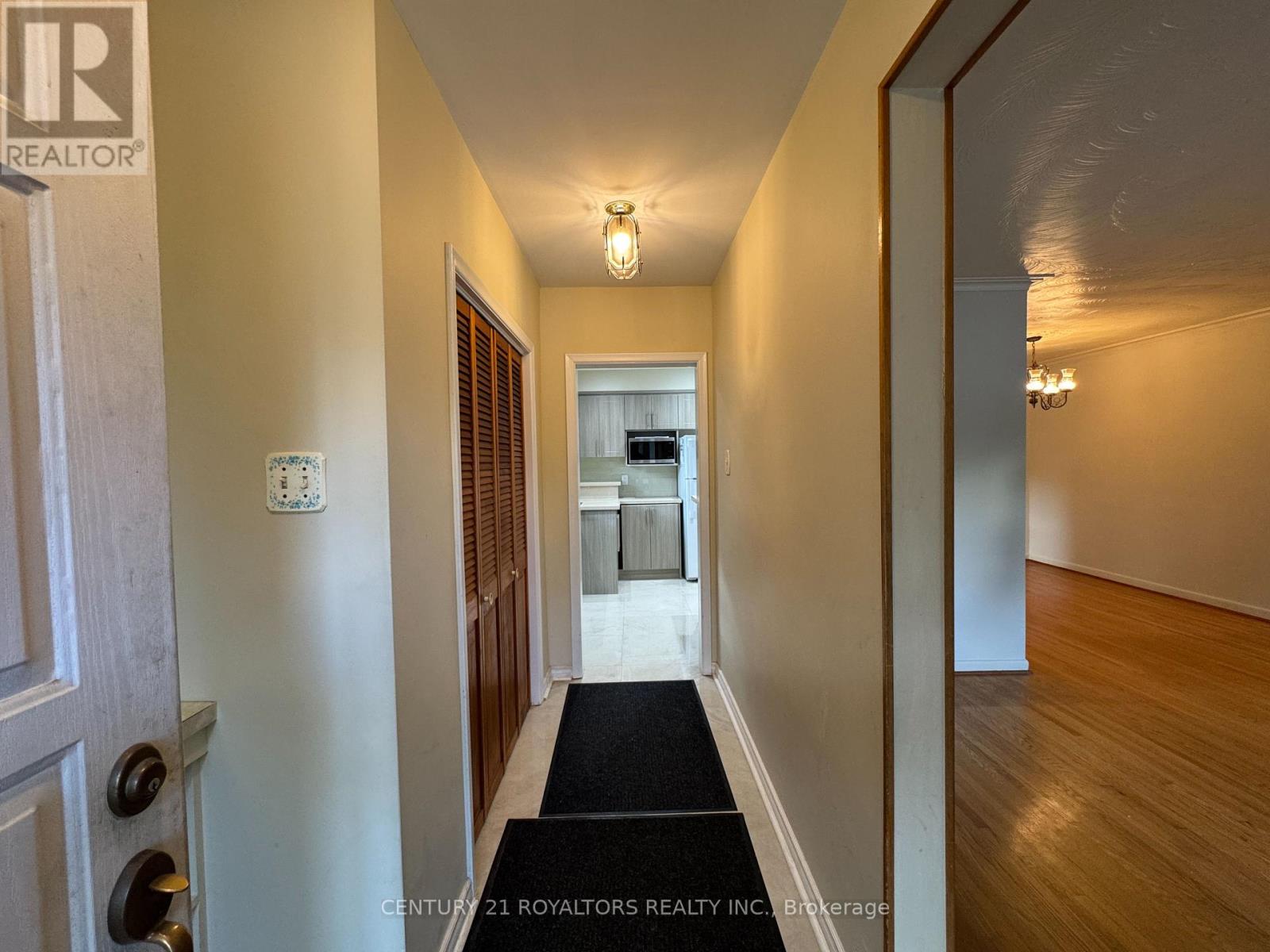 70 Marbury Crescent, Toronto, Ontario  M3A 2G2 - Photo 12 - C12552366