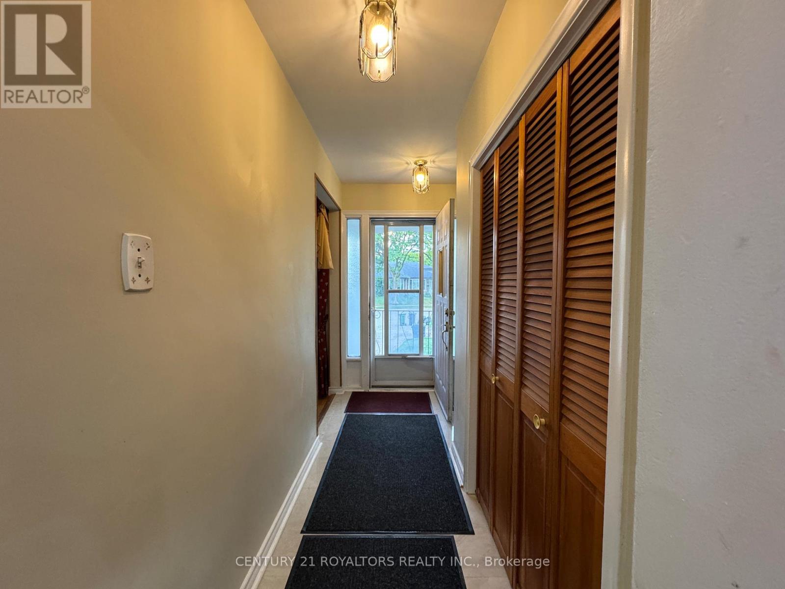 70 Marbury Crescent, Toronto, Ontario  M3A 2G2 - Photo 13 - C12552366