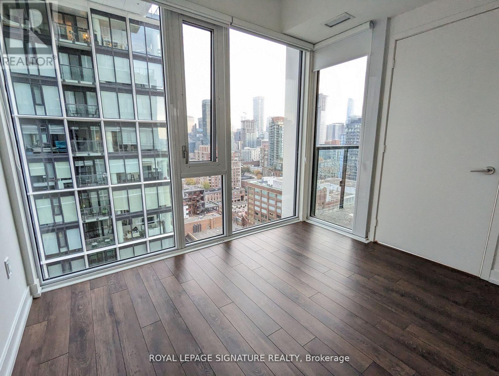 2017 - 158 Front Street E, Toronto, Ontario  M5A 0K9 - Photo 6 - C12552368