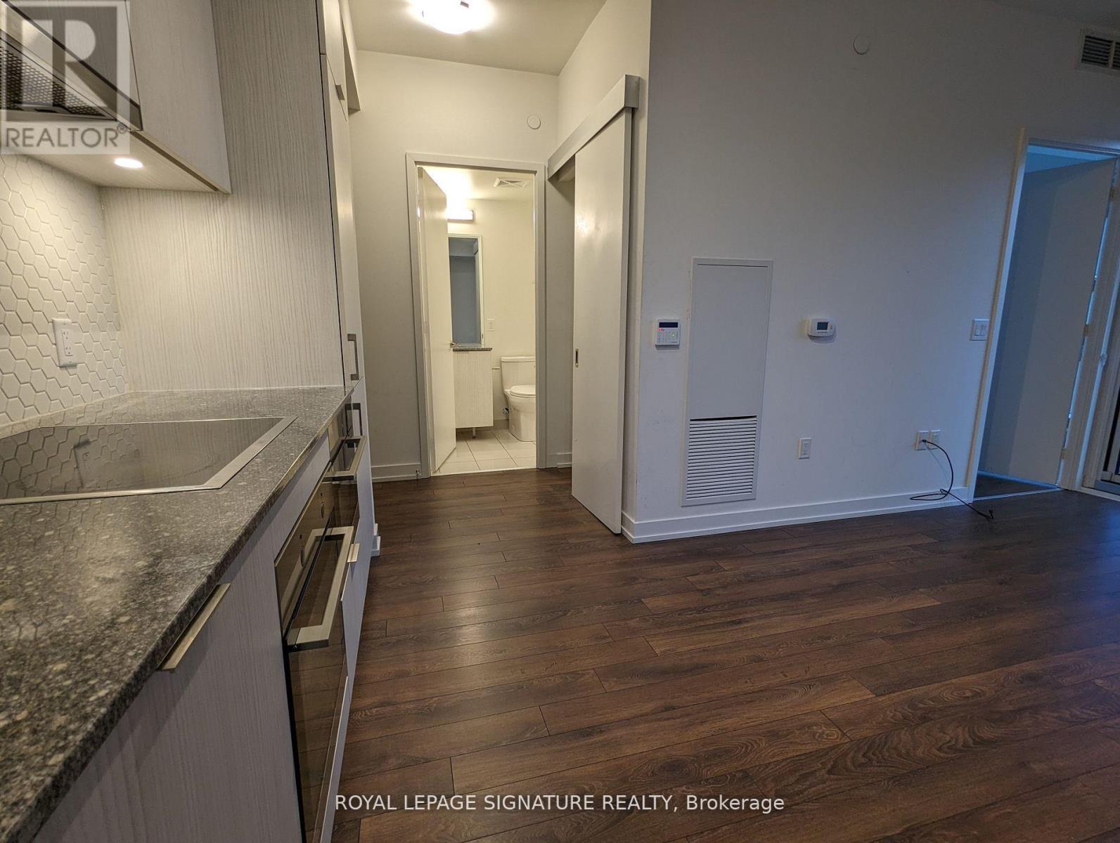 2017 - 158 Front Street E, Toronto, Ontario  M5A 0K9 - Photo 7 - C12552368