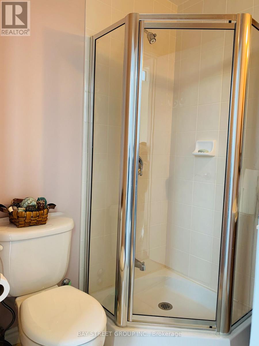 1903 - 60 Byng Avenue, Toronto, Ontario  M2N 7K3 - Photo 12 - C12552406