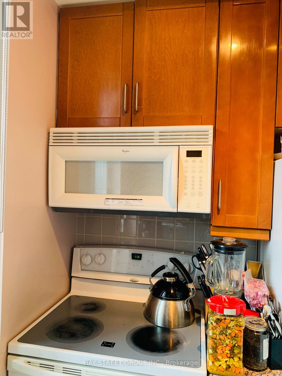 1903 - 60 Byng Avenue, Toronto, Ontario  M2N 7K3 - Photo 4 - C12552406