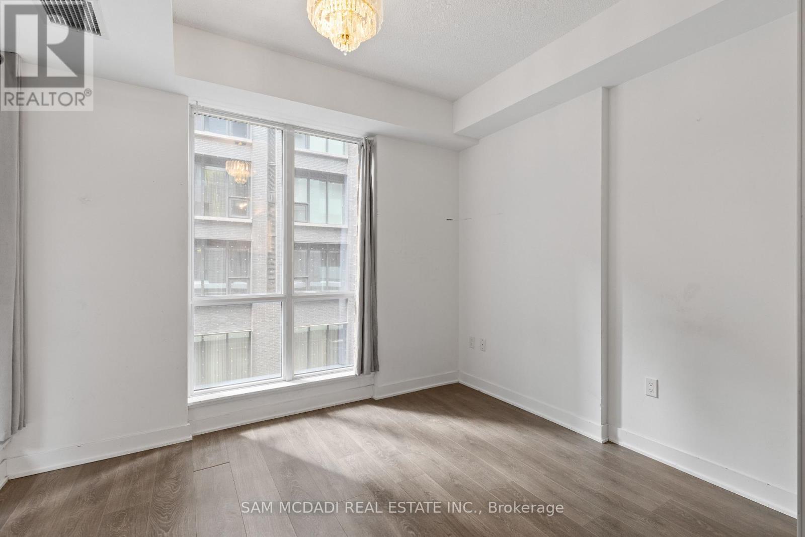 310 - 115 Blue Jays Way, Toronto, Ontario  M5V 0N4 - Photo 14 - C12552434