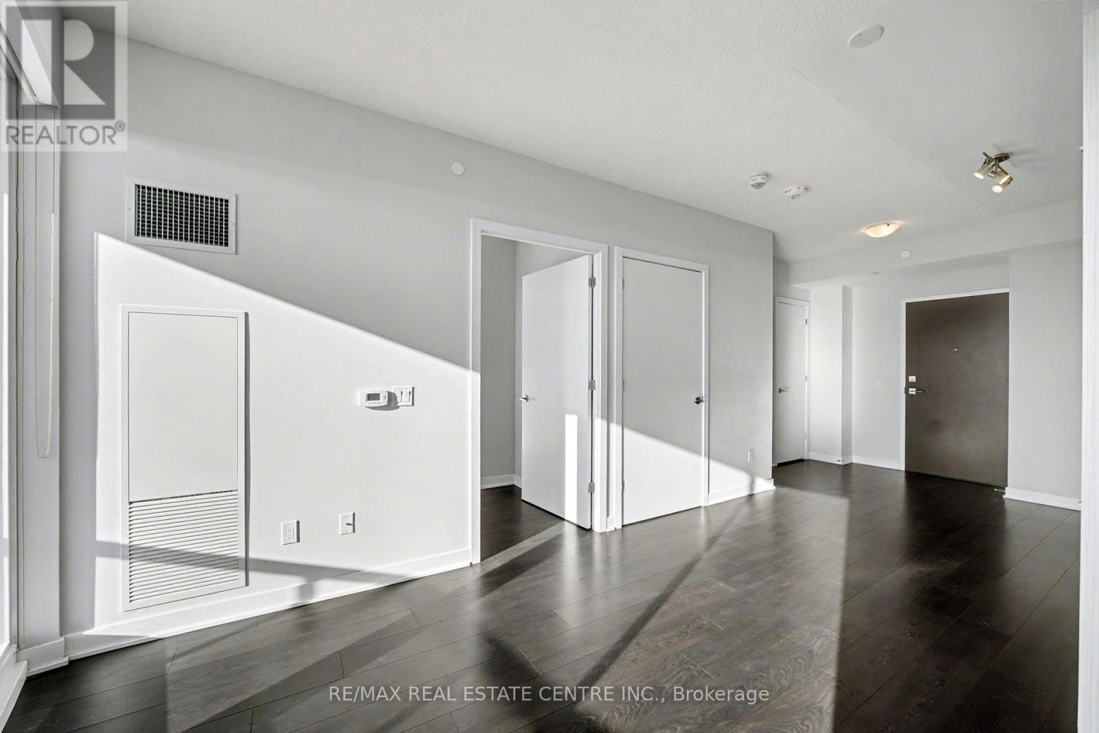 5404 - 2221 Yonge Street, Toronto, Ontario  M4S 0B8 - Photo 12 - C12552436