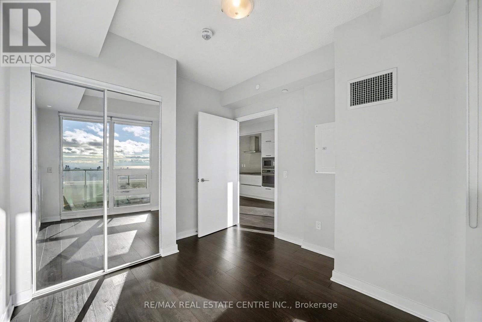 5404 - 2221 Yonge Street, Toronto, Ontario  M4S 0B8 - Photo 16 - C12552436