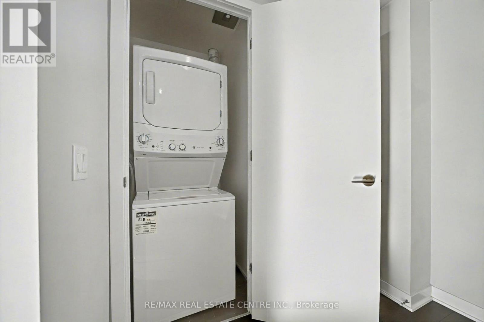 5404 - 2221 Yonge Street, Toronto, Ontario  M4S 0B8 - Photo 18 - C12552436