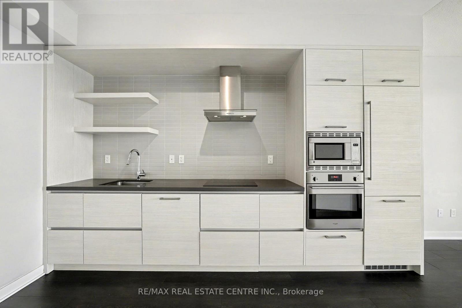 5404 - 2221 Yonge Street, Toronto, Ontario  M4S 0B8 - Photo 9 - C12552436