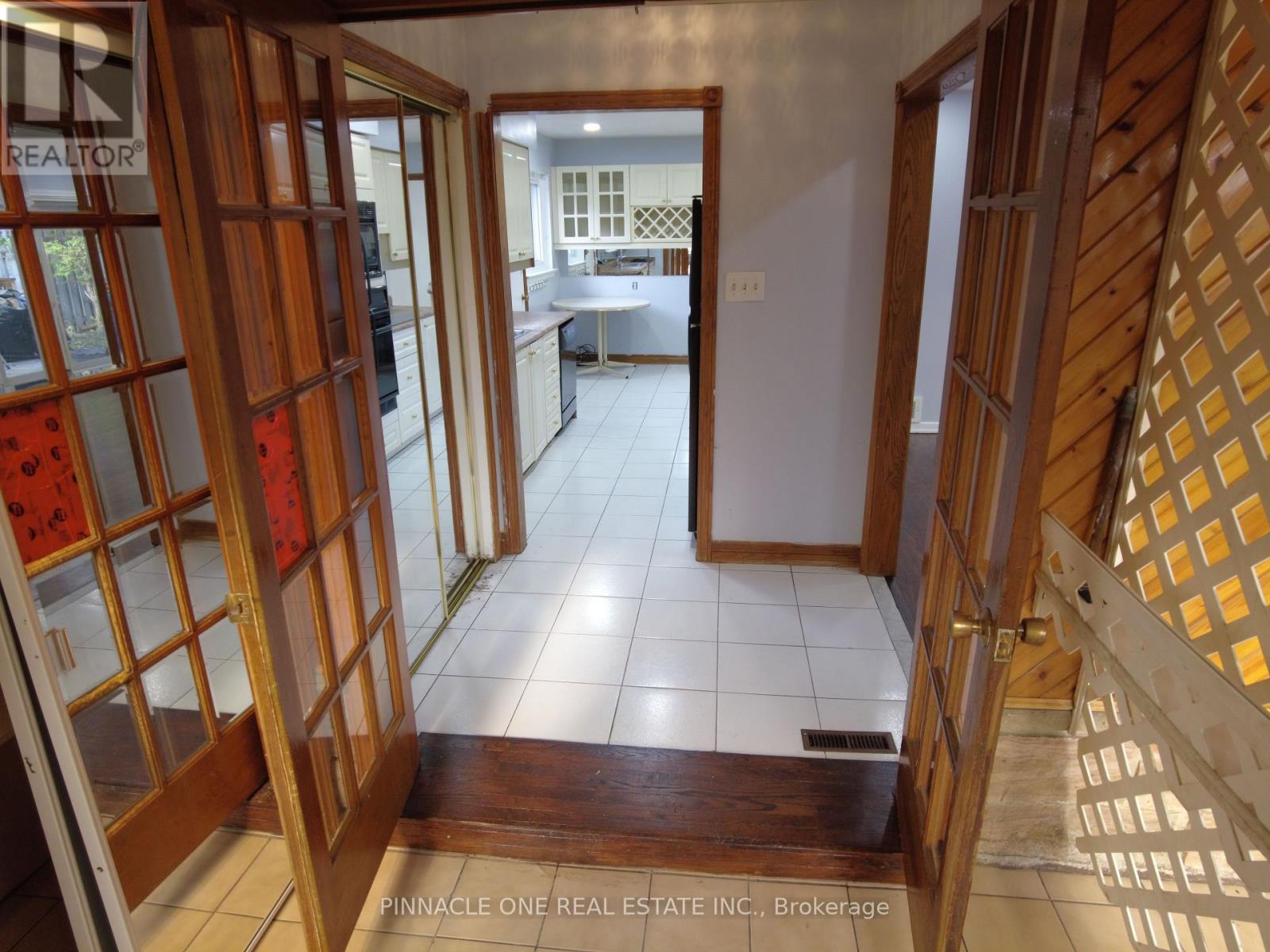 76 Sealstone Terrace, Toronto, Ontario  M1E 4J7 - Photo 6 - E12552410