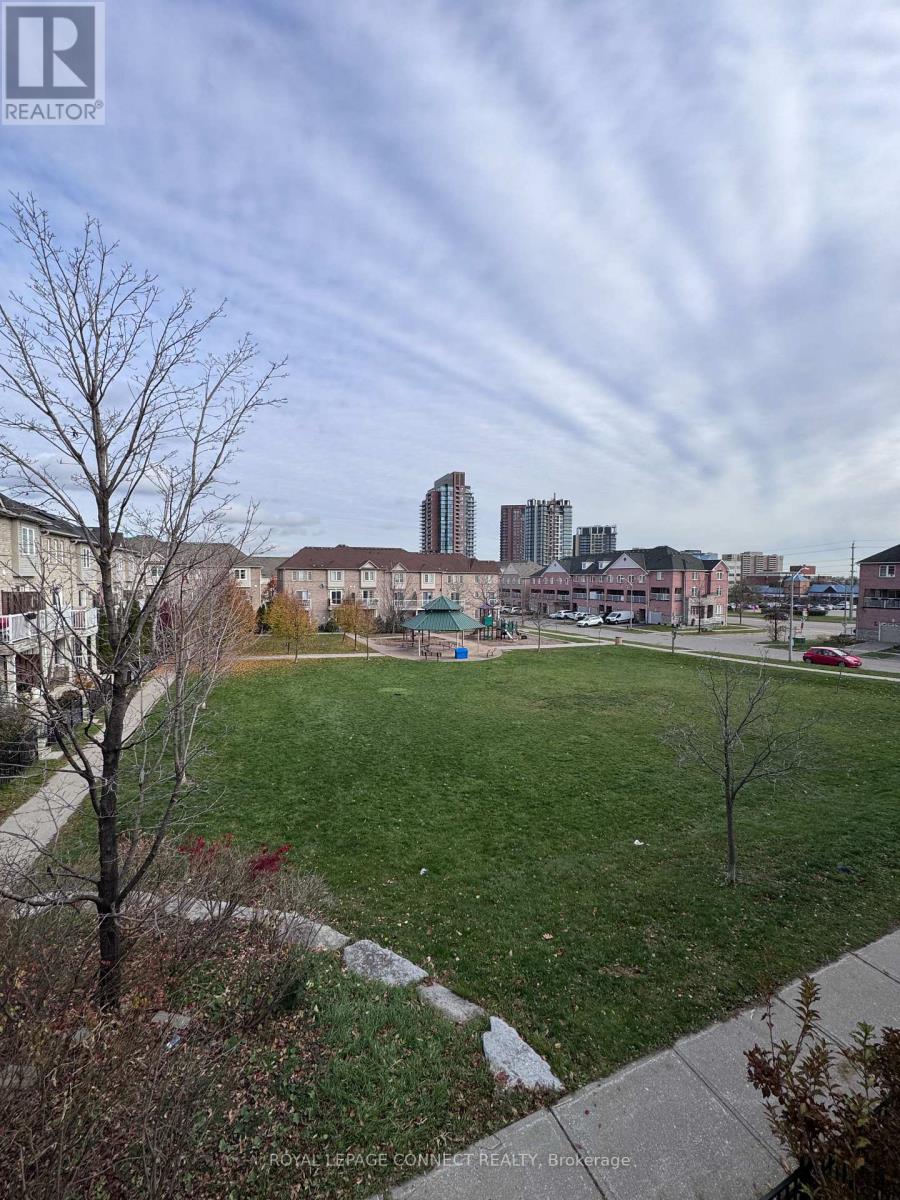 27 Talbotshire Street, Ajax, Ontario  L1S 0A6 - Photo 16 - E12552420