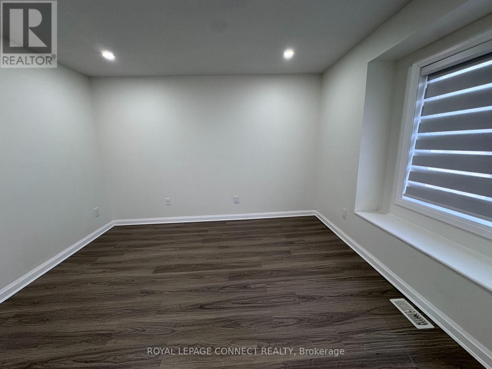 27 Talbotshire Street, Ajax, Ontario  L1S 0A6 - Photo 19 - E12552420