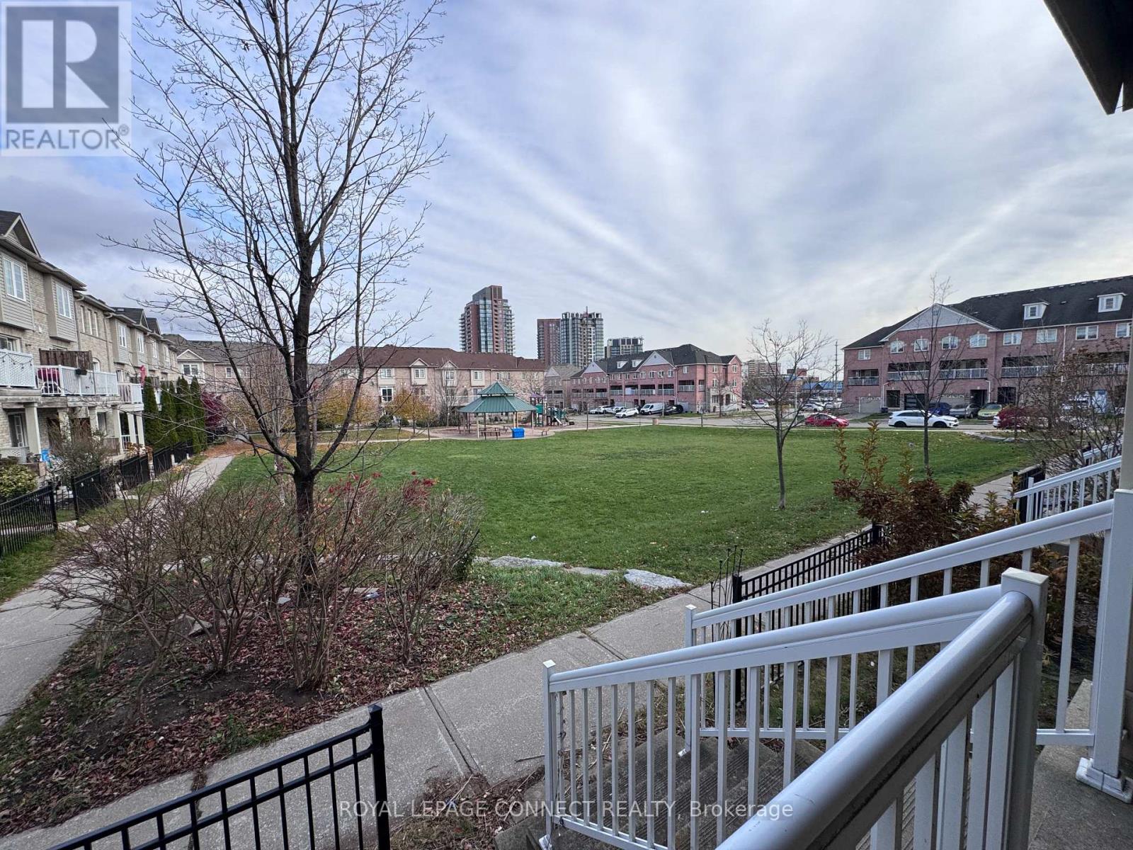 27 Talbotshire Street, Ajax, Ontario  L1S 0A6 - Photo 23 - E12552420