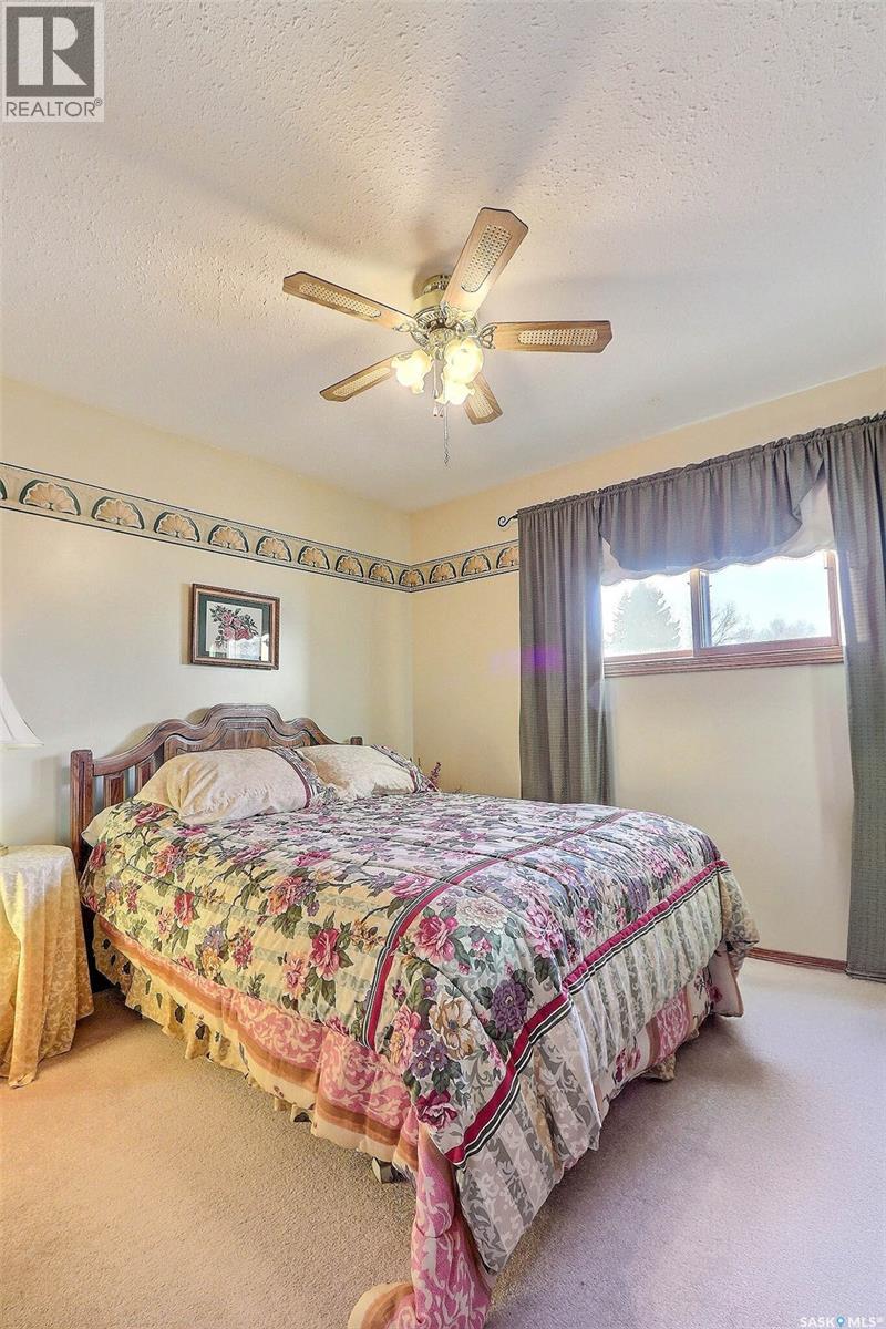 3128 15th Avenue E, Prince Albert, Saskatchewan  S6V 7V8 - Photo 10 - SK024130