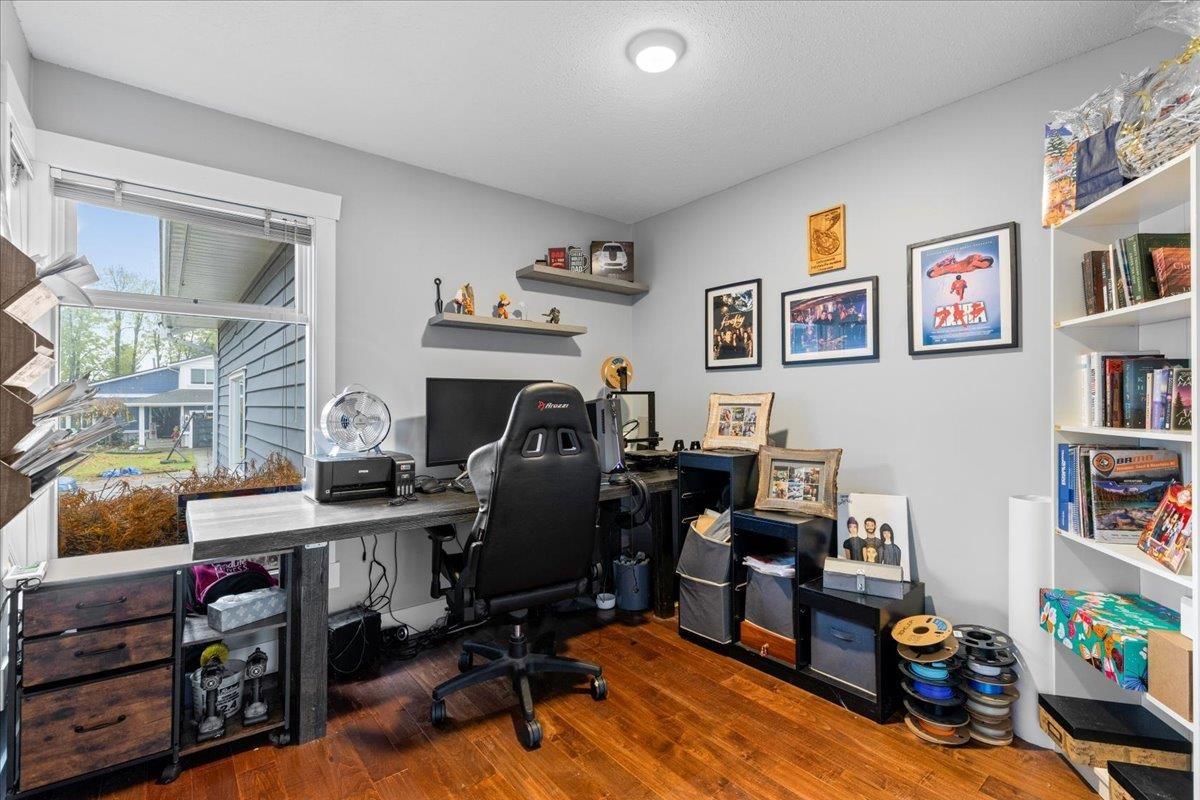 32983 Whidden Avenue, Mission, British Columbia V2V 6G4 - Photo 26 - R3067974