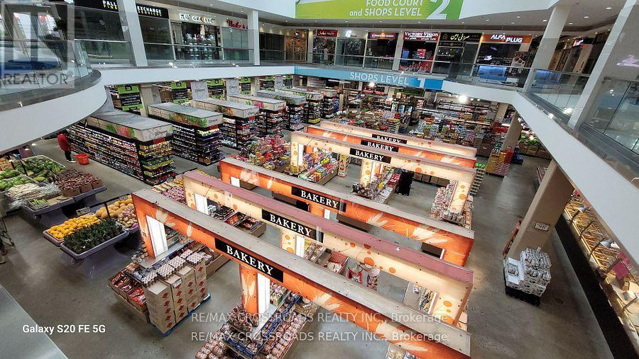 710 - 7171 Yonge Street, Markham, Ontario L3T 0C5 - Photo 28 - N12552362