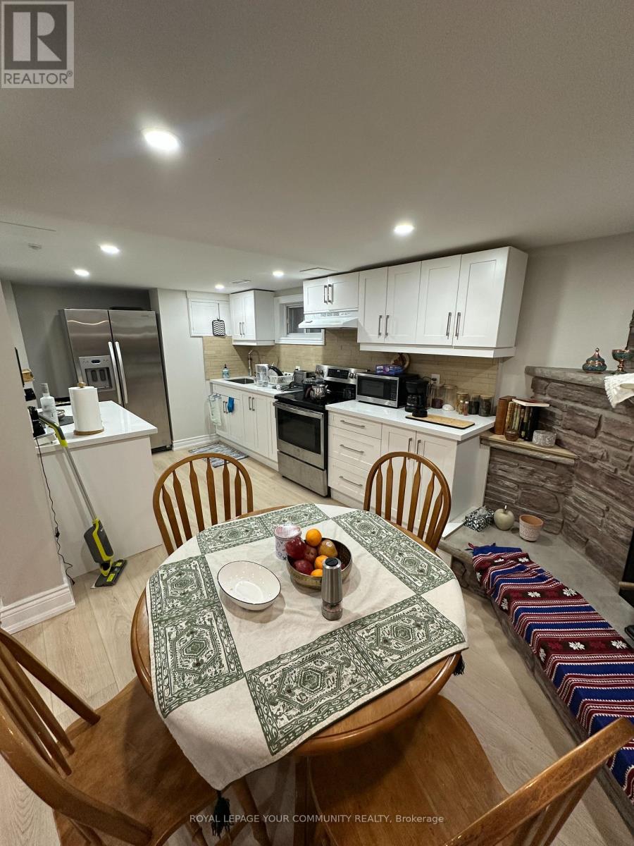 100 Richardson Dr Drive, Aurora, Ontario  L4G 1Z5 - Photo 12 - N12552384