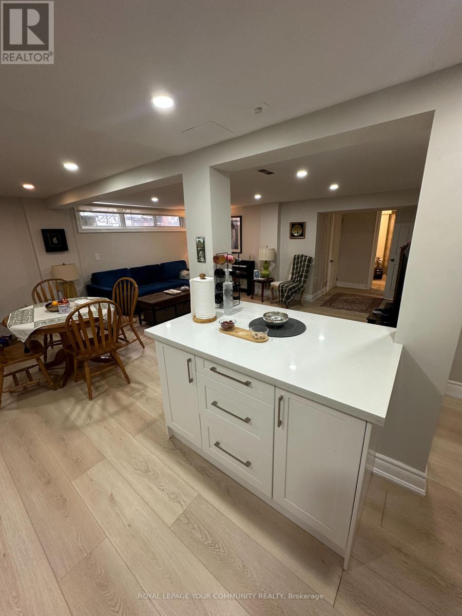 100 Richardson Dr Drive, Aurora, Ontario  L4G 1Z5 - Photo 9 - N12552384