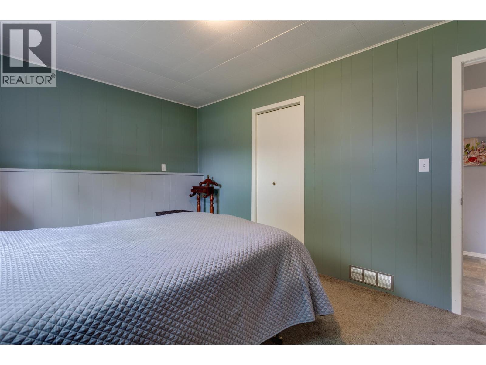 320 Husch Road, Kelowna, British Columbia  V1X 1N1 - Photo 33 - 10369438