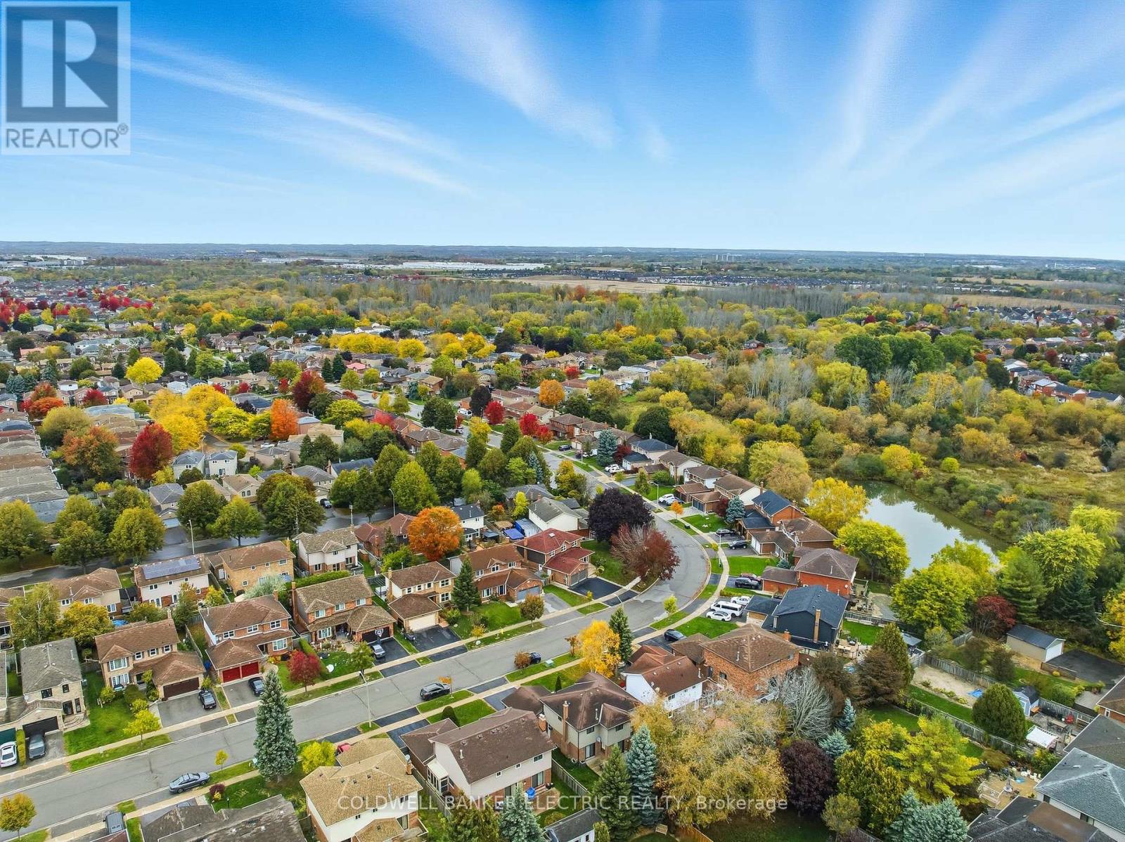 86 Rollo Drive, Ajax, Ontario  L1S 7B7 - Photo 5 - E12552590