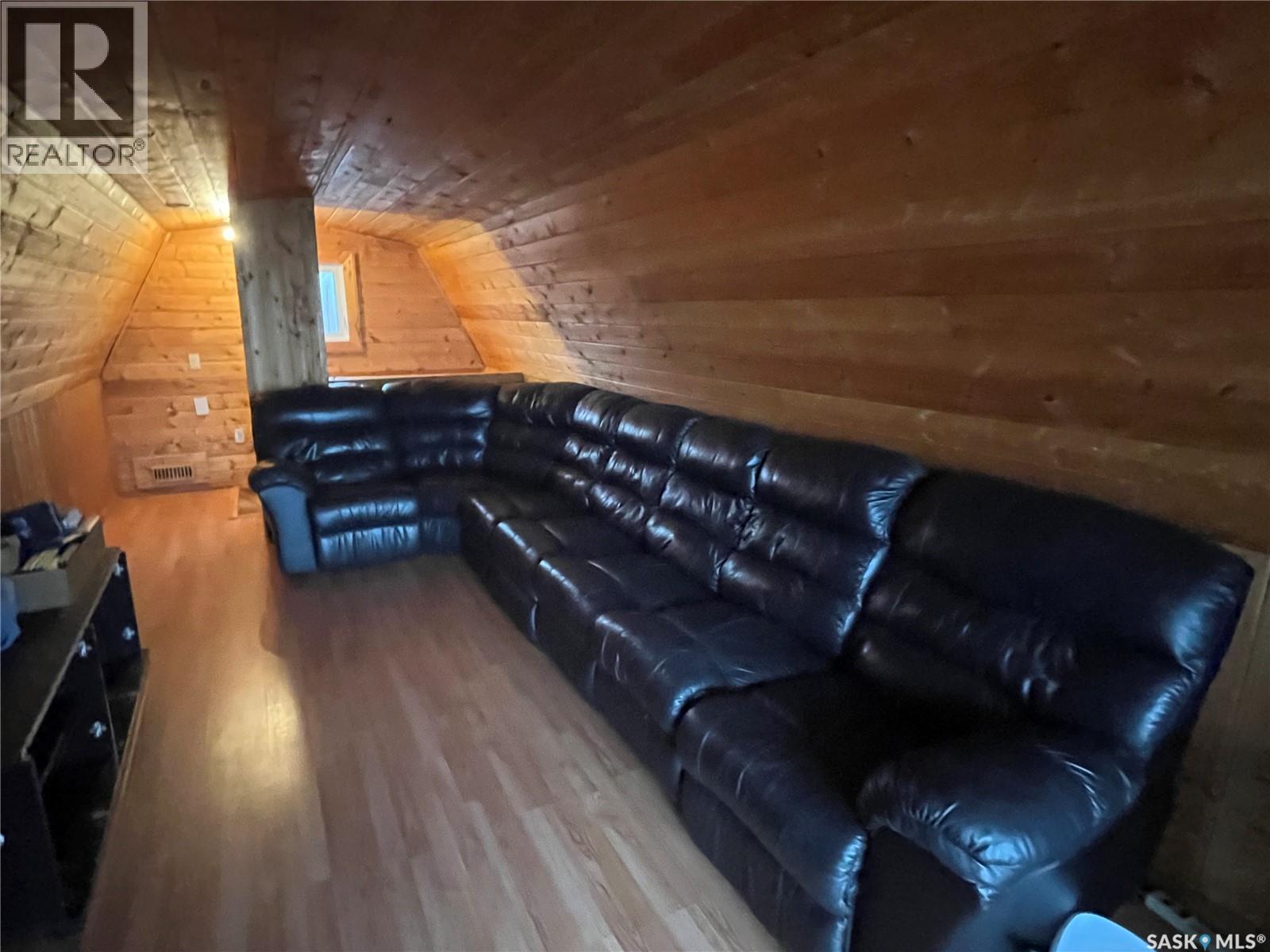 30 Lakeshore Drive, Fishing Lake, Saskatchewan  S0A 4J0 - Photo 12 - SK022105