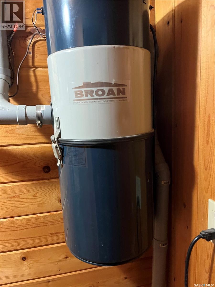 30 Lakeshore Drive, Fishing Lake, Saskatchewan  S0A 4J0 - Photo 26 - SK022105