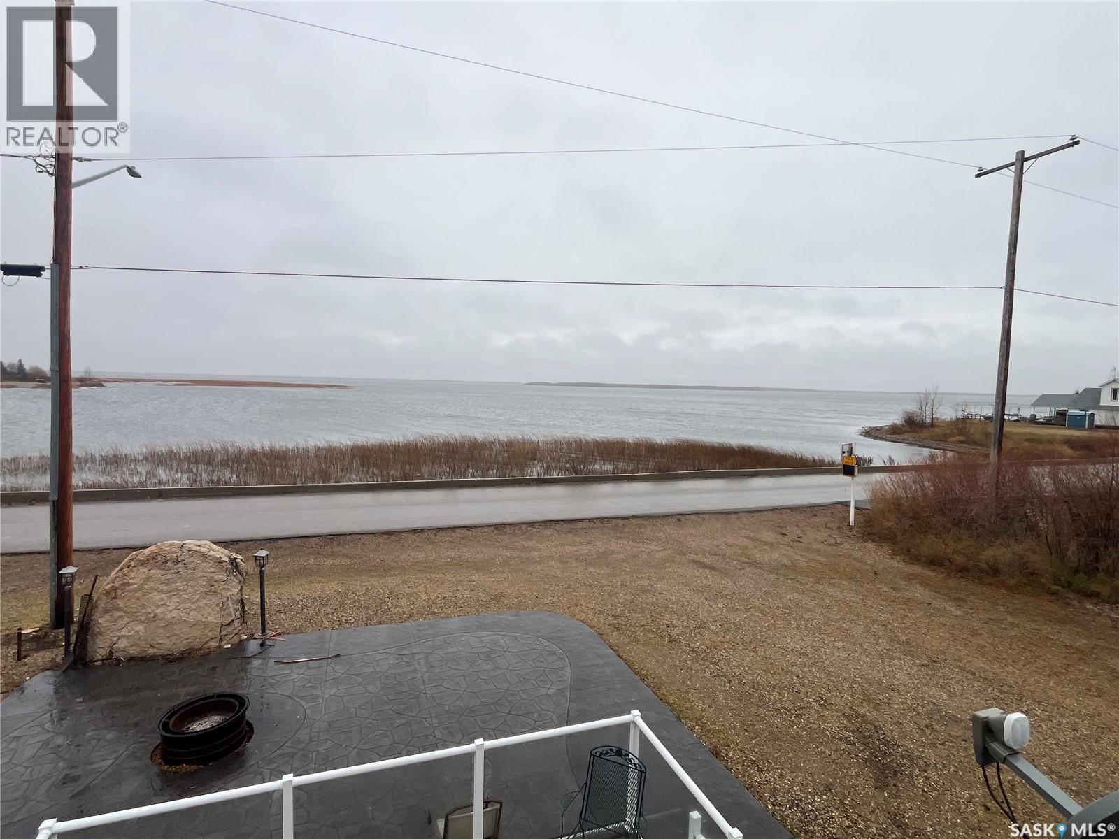 30 Lakeshore Drive, Fishing Lake, Saskatchewan  S0A 4J0 - Photo 14 - SK022105