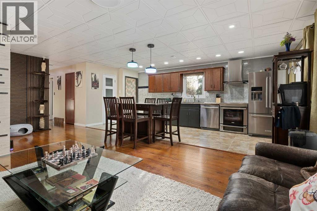 4415 66a Street, Camrose, Alberta  T4V 2V6 - Photo 6 - A2271063