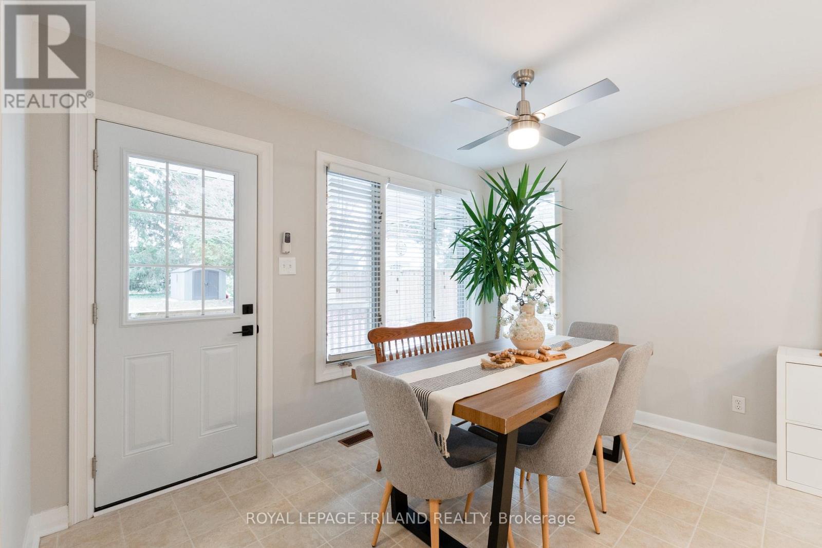 365 Byron Boulevard, London South, Ontario  N6K 2L6 - Photo 15 - X12552480