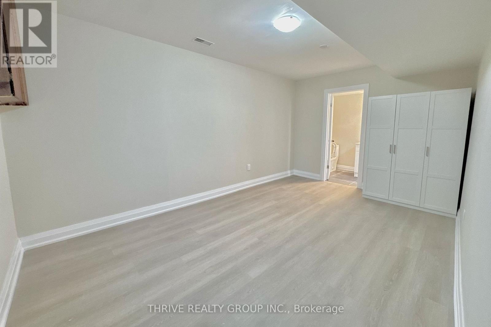 Lower - 645 Chiddington Avenue, London South, Ontario  N6C 2W6 - Photo 10 - X12552576