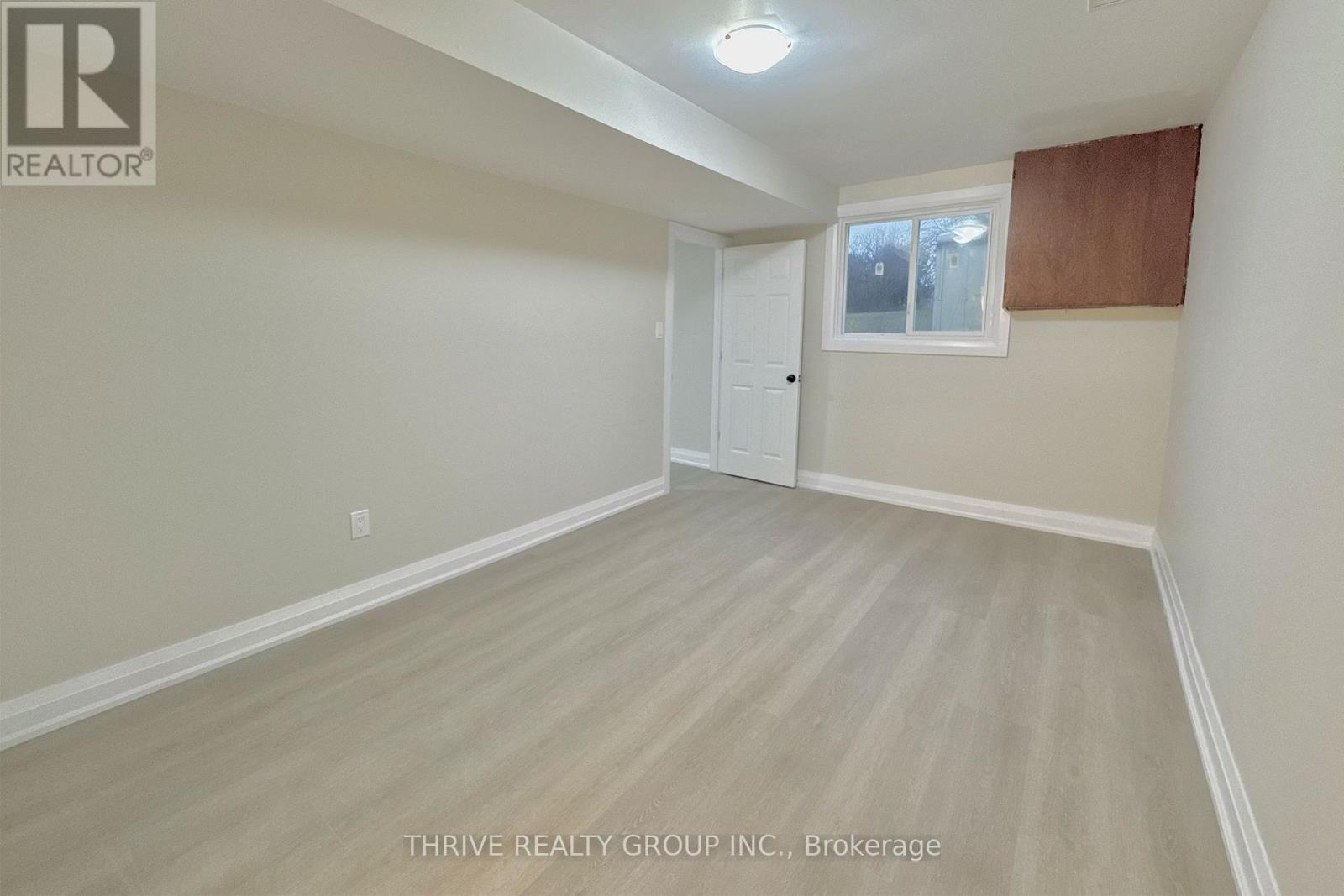 Lower - 645 Chiddington Avenue, London South, Ontario  N6C 2W6 - Photo 12 - X12552576