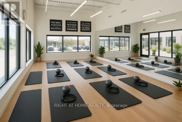 1 - 2050 Steeles Avenue W, Vaughan, Ontario  L4K 2V1 - Photo 2 - N12459754