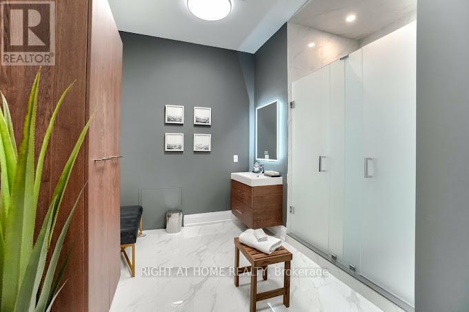 1 - 2050 Steeles Avenue W, Vaughan, Ontario  L4K 2V1 - Photo 7 - N12459754