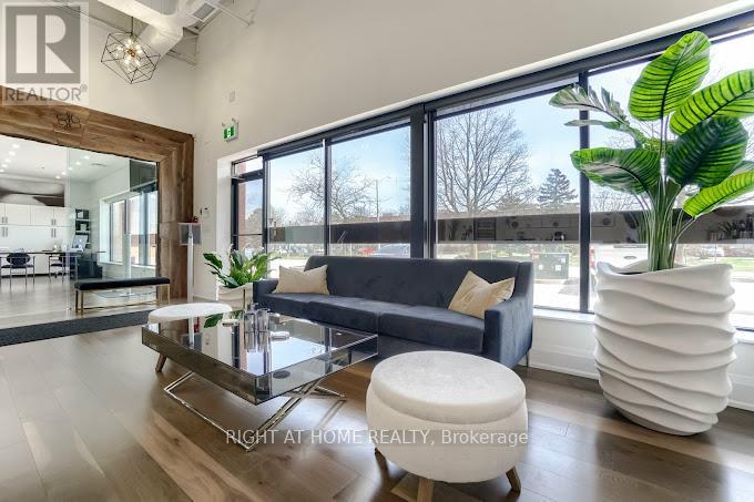 1 - 2050 Steeles Avenue W, Vaughan, Ontario  L4K 2V1 - Photo 4 - N12459754