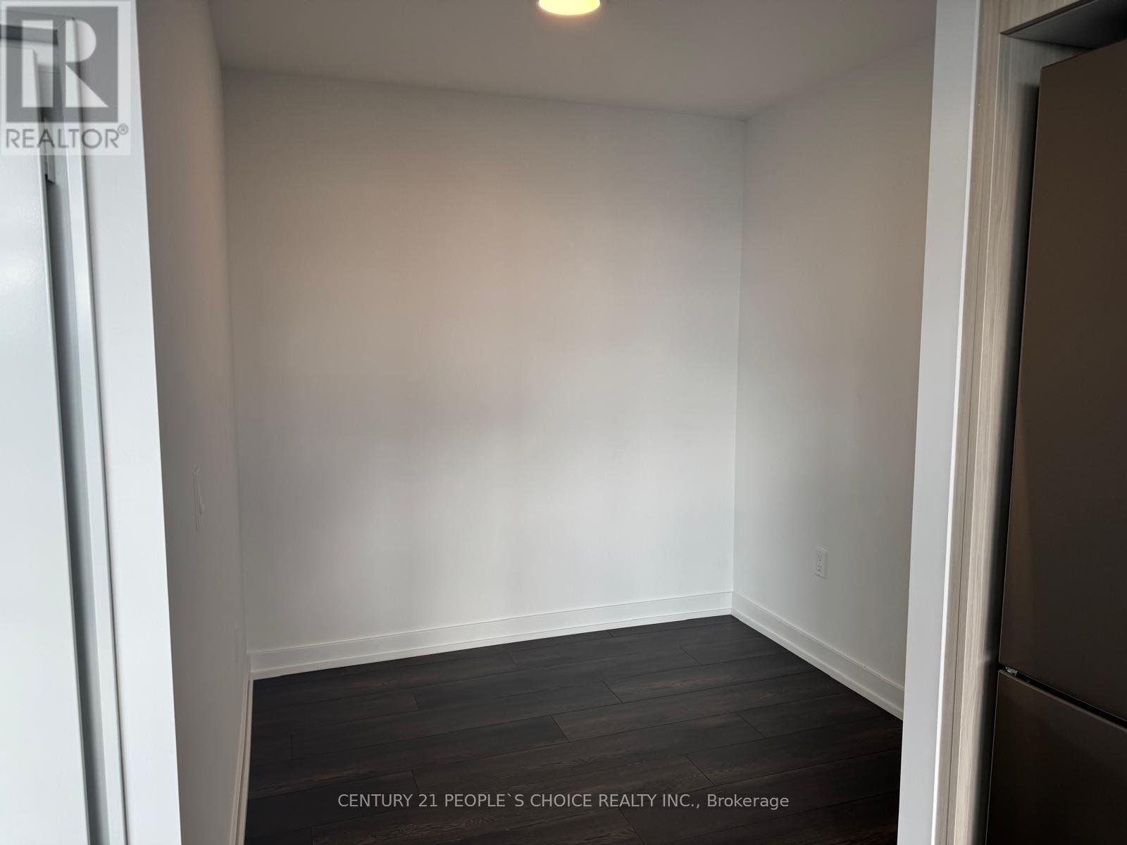 617 - 801 The Queensway, Toronto, Ontario  M6N 1K8 - Photo 5 - W12552212