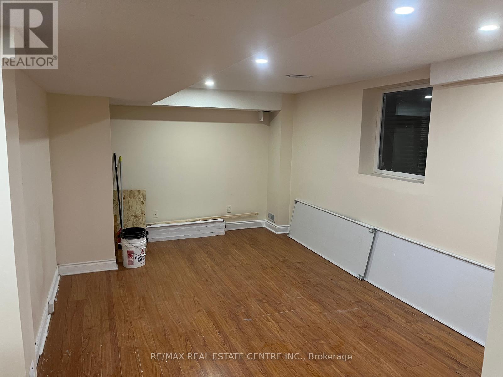 Bsmt - 76 Tideland Drive, Brampton, Ontario  L7A 2W1 - Photo 8 - W12550486